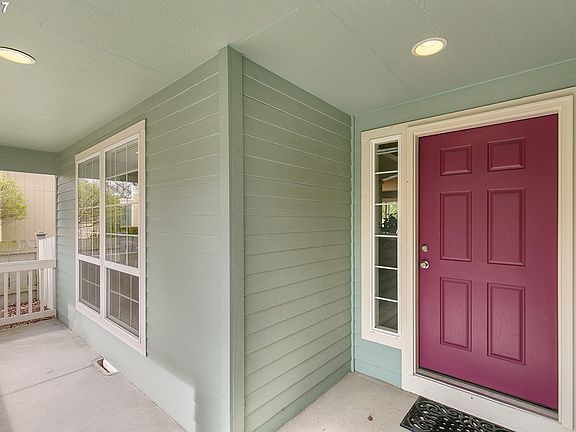 4th image of 1504 SE 186th Ct