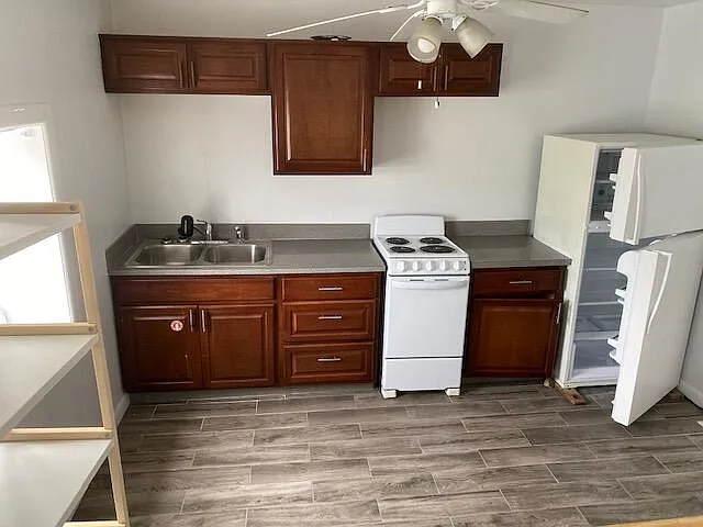135-10 Frydenhoj Rd