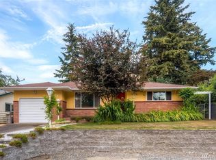 714 Clark Ave N, Kent, WA 98031