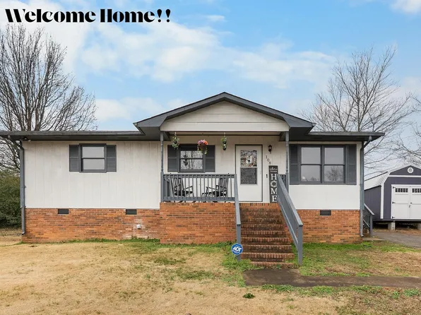 108 Everest Dr, Inman, SC 29349