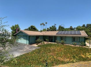 12336 Linroe Dr, Lakeside, CA 92040