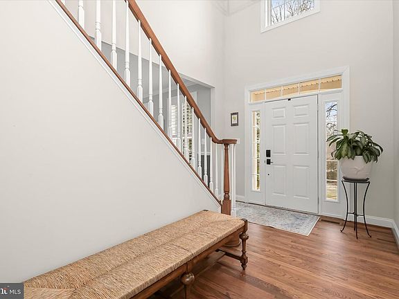 5th image of 1613 Rushing Stream Ct