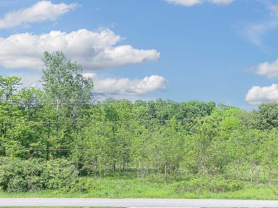 2nd image of 115 County Rd