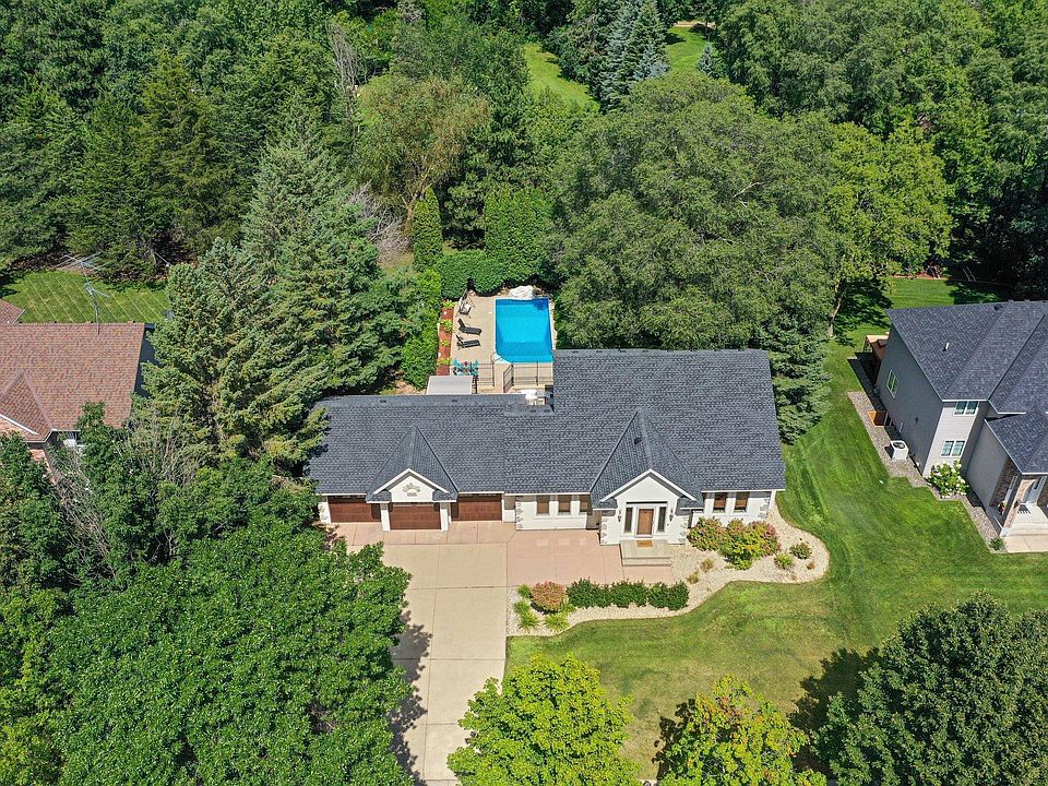 さひ25 1907 25th St S, Saint Cloud, MN 56301 | Zillow