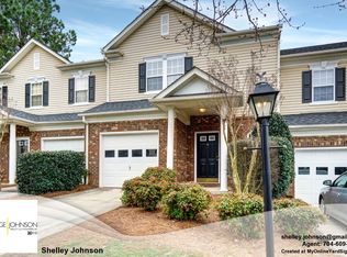 4715 Cottage Oaks Dr, Charlotte, NC 28269