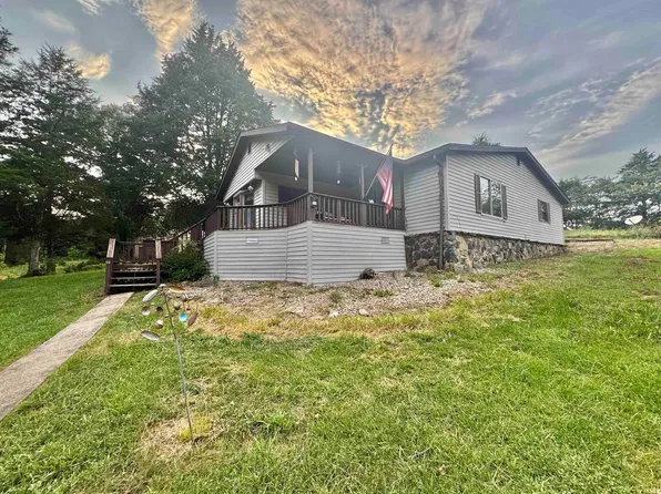 3105 Mount Pleasant Rd, Bedford, IN 47421