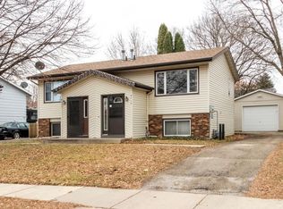 4713 13th Ave NW, Rochester, MN 55901