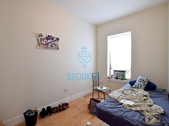 4th image of 573 E 22nd St #4F