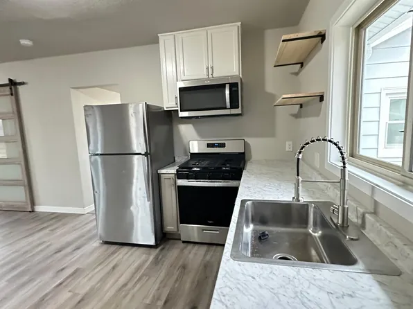 132 6th St, Dacono, CO 80514