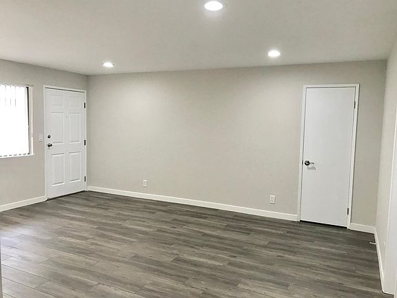 5th image of 507 E Cedar Ave APT 104