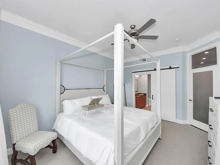 300 Saint Joseph Pkwy #308 — Photo 2