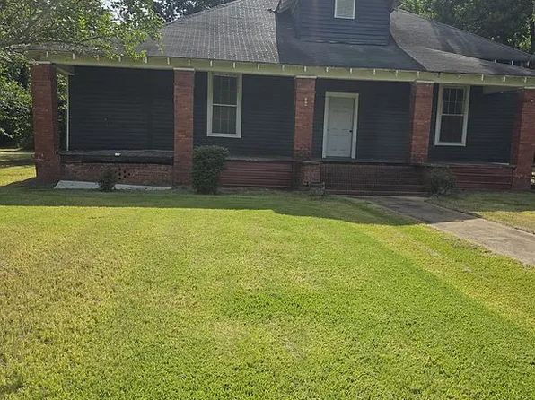 127 Cypress St, Brooksville, MS 39739