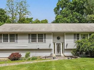 5A Mill Ct, Cortlandt Manor, NY 10567