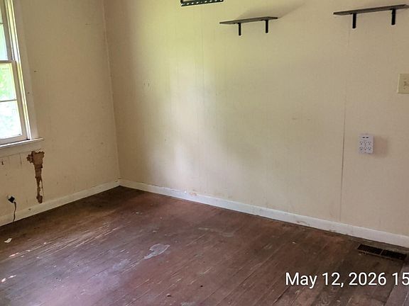 12th image of 2936 E Highland St