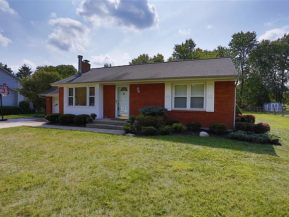 2nd image of 499 Wesley Dr