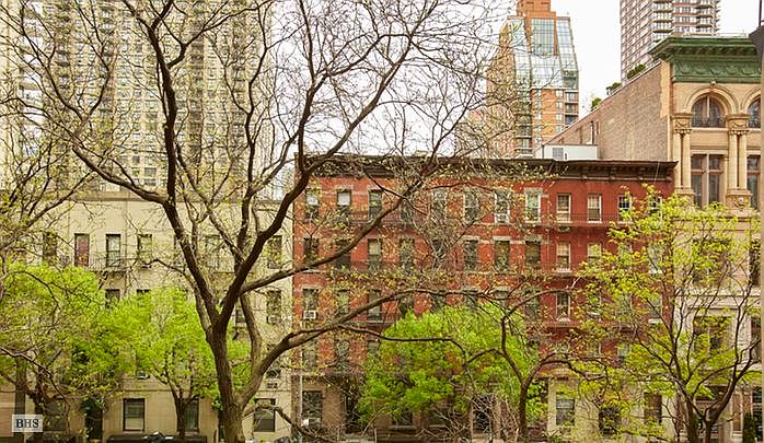1st image of 315 E 72nd St APT 4K