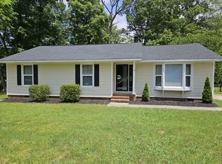 3 Chanter Ct, Durham, NC 27705