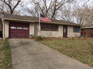 1512 SW 23rd Park, Topeka, KS 66611