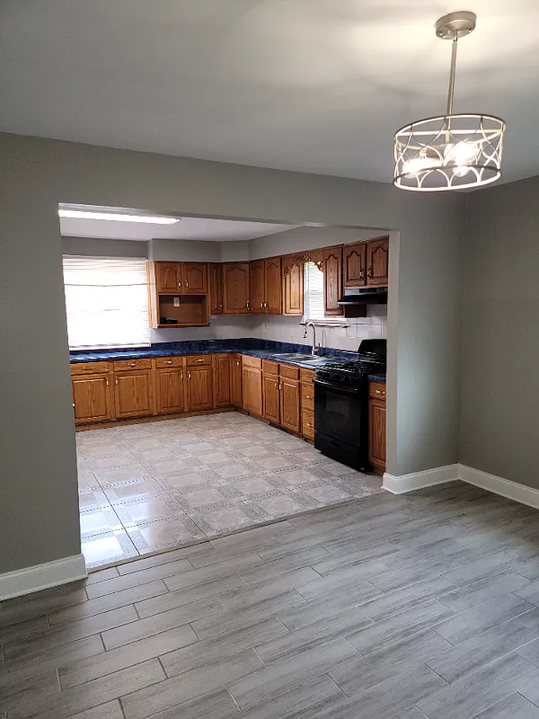Beautifully Renovated Home — Photo 4