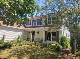 1255 Sycamore St, Elgin, IL 60123