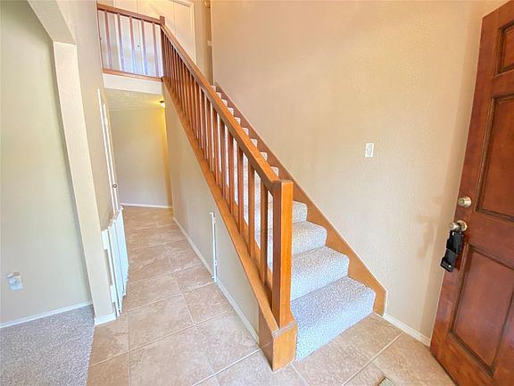 4th image of 10905 Dogwood Dr