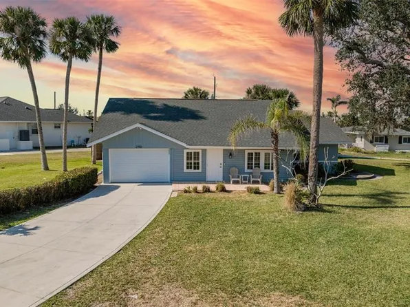 2901 Palm Dr, Punta Gorda, FL 33950