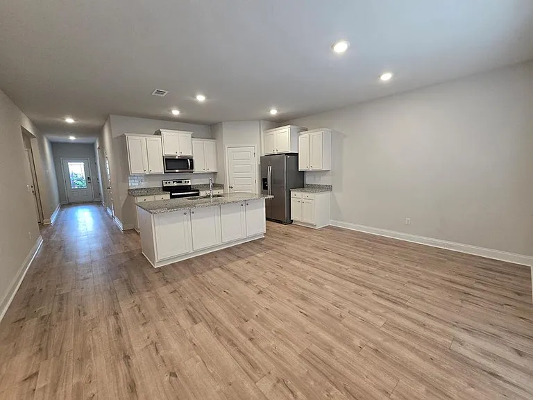 5175 Grand Oak Cir — Photo 5