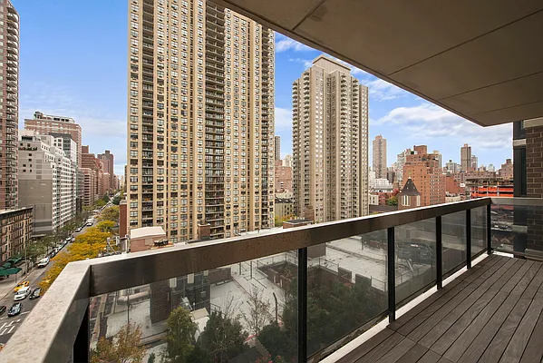 Rented by Nest Seekers International | media 30