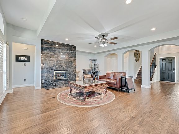 5th image of 5506 Plantation Ln