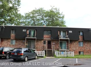 1049 Tower Blvd APT M, Lorain, OH 44052