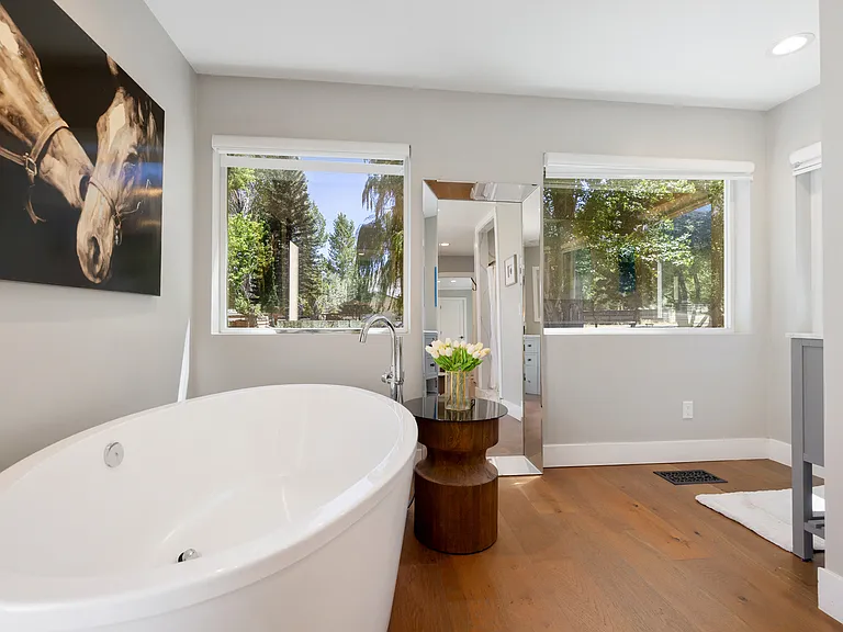 2241 Pioneer Trl — Photo 14