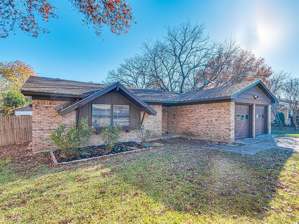 1st image of 104 Indian Ct