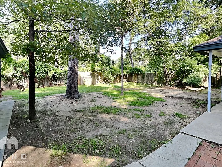 15110 Gladebrook Dr — Photo 26