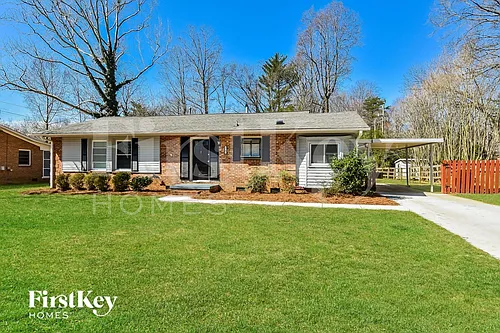 2703 Wynnewood Dr Photo 1
