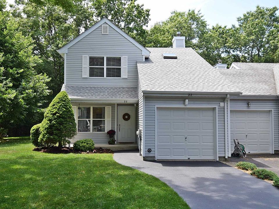 1st image of 22 Lindsey Ct