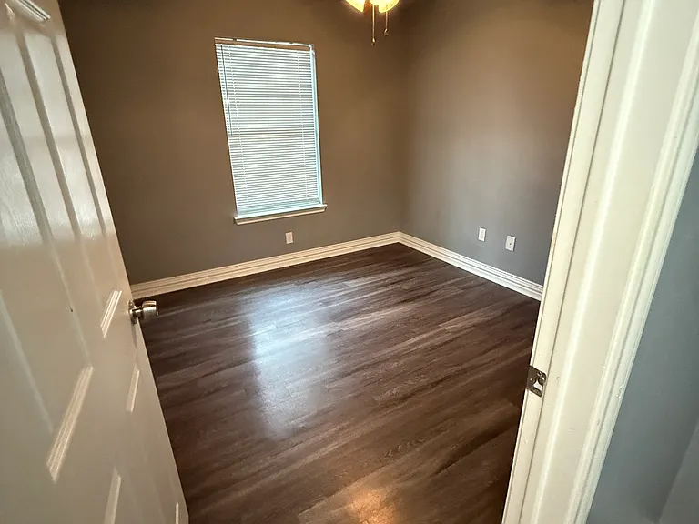 311 E Pine St #15 — Photo 40