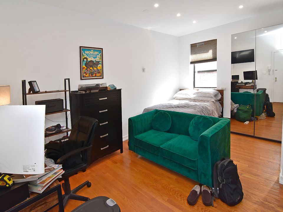 1st image of 100 Stanton St APT 3C