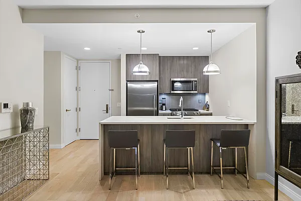 Sold by Christie's International R.E. North Jersey, Inc. | media 2