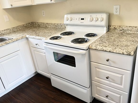 4th image of 3766 41st St #1
