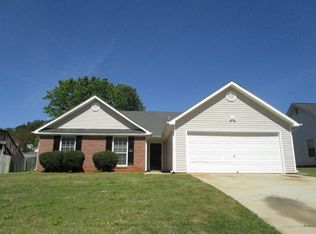 305 Brannans Ct, McDonough, GA 30253