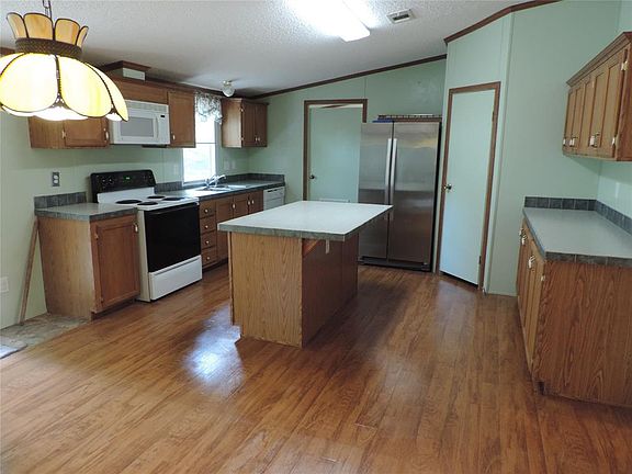Large Kitchen