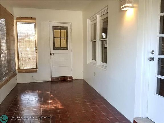 2nd image of 506 SW 19th St #1-2