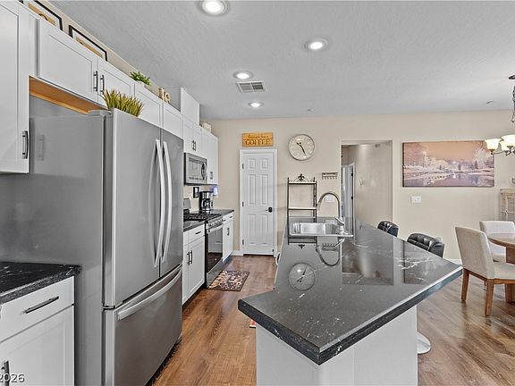 3rd image of 495 Dorchester Bend Ave #3