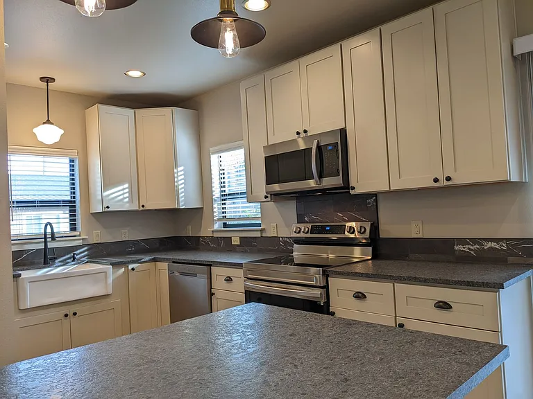 2204 Four Oaks Grange Rd — Photo 9