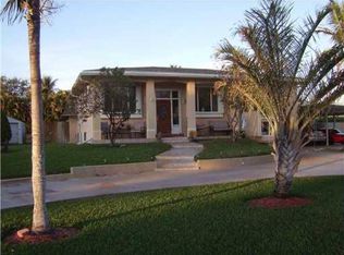 6920 SW 57th St, Davie, FL 33314