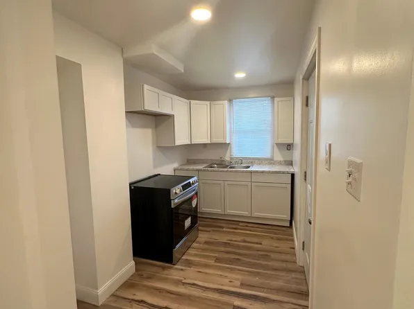 142 Miller Ln, York, PA 17401