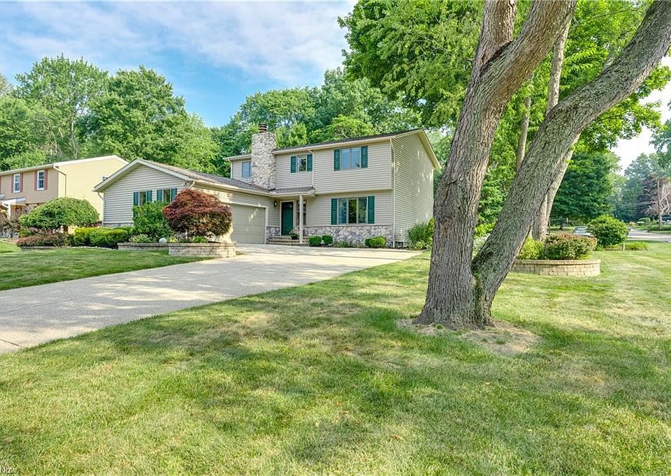 1st image of 242 Donaldson Dr