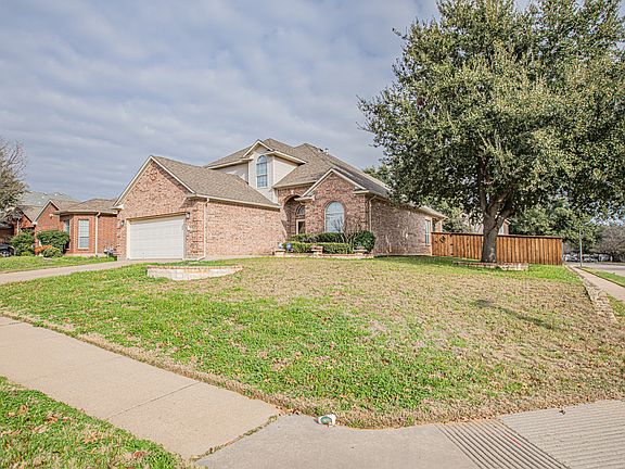 2nd image of 1664 Park Grove Dr