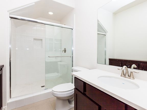 Main Floor Full Bathroom