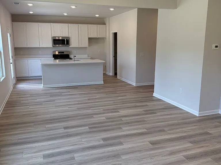 618 Standard Ave — Photo 8